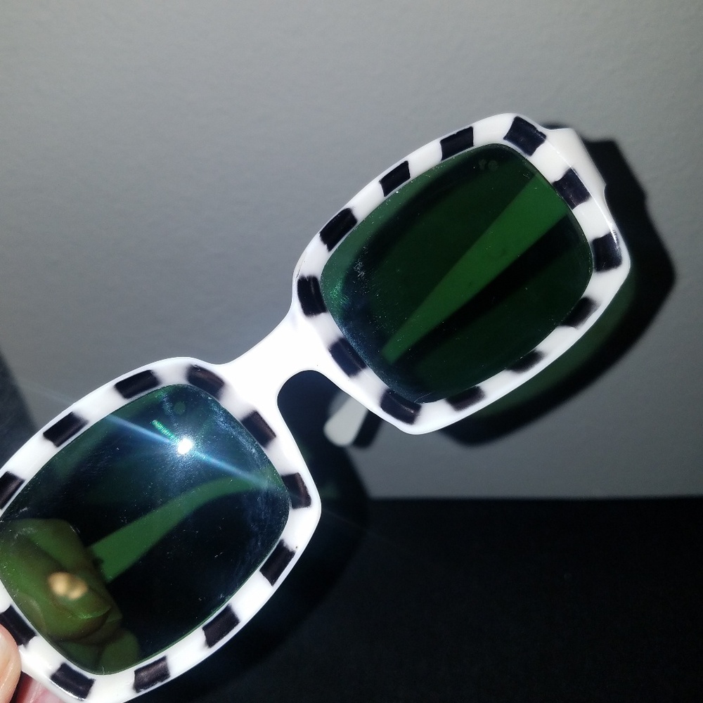 Vintage sunglasses - Picture 2 of 5